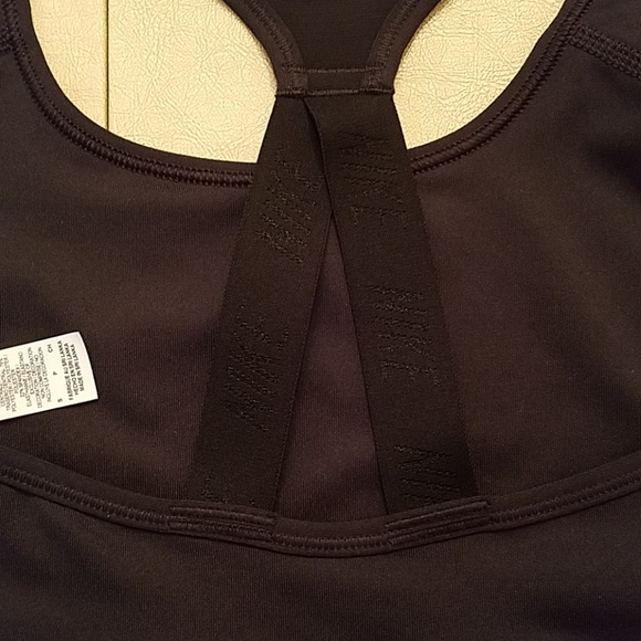 NWT Nike XS victory sports bra - Picture 4 of 7
